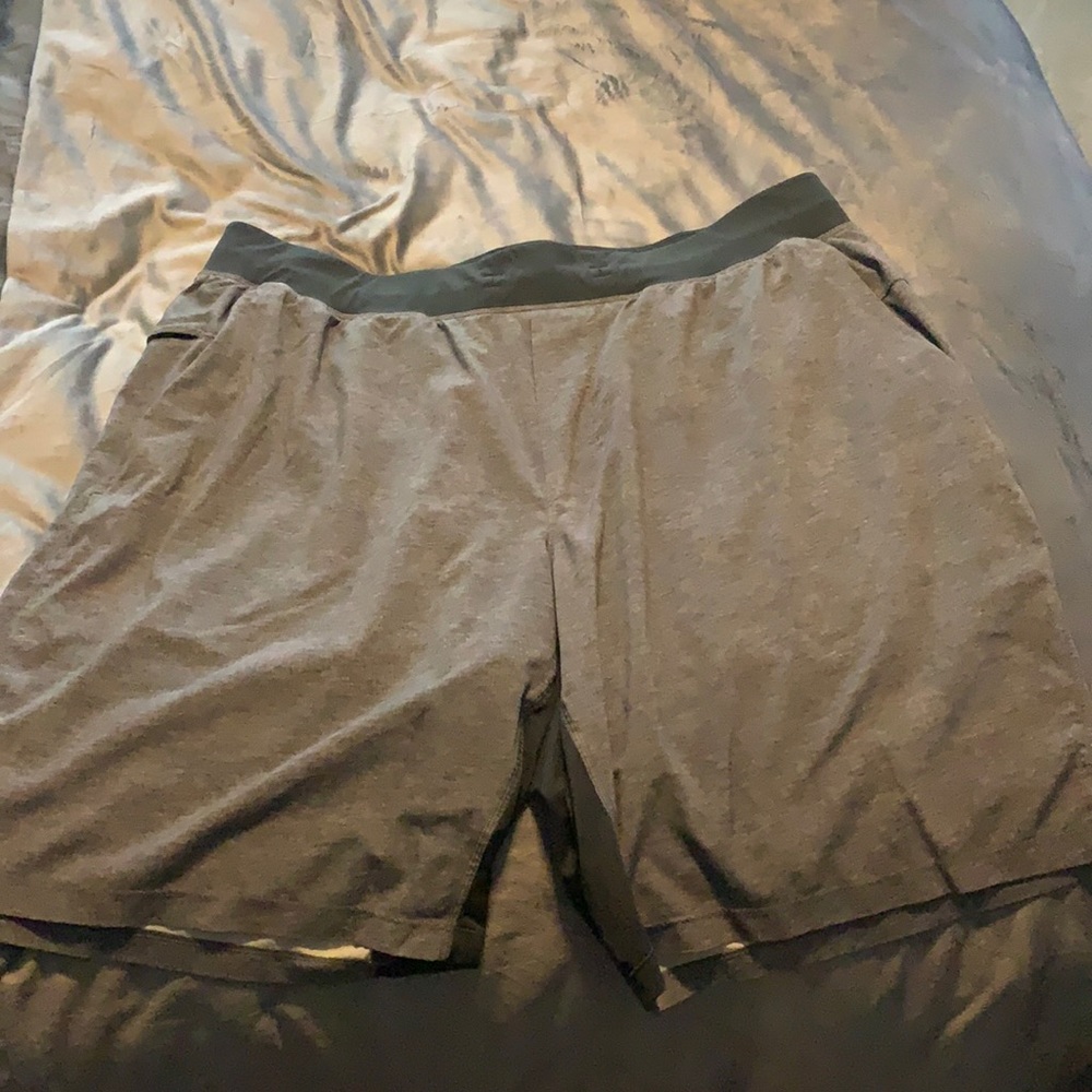 Lululemon 9” Linerless T.H.E. Short